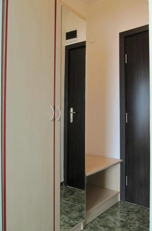 Family Hotel Lipite Tipchenitsa Esterno foto